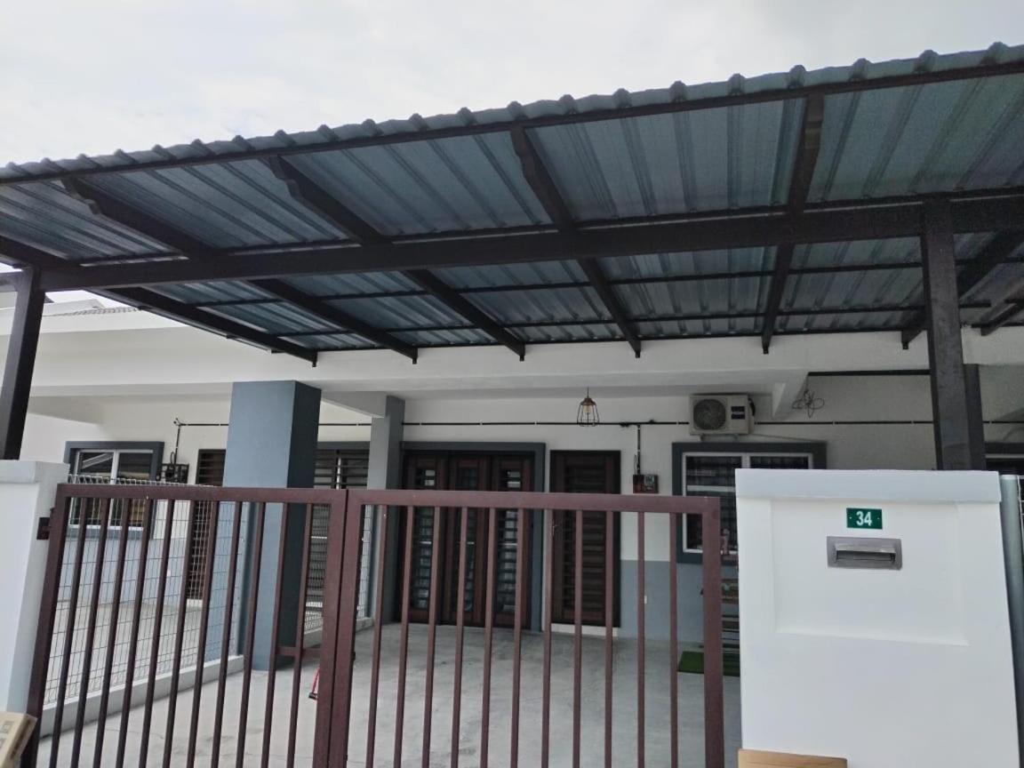 Orked Homestay Seri Iskandar Exterior photo